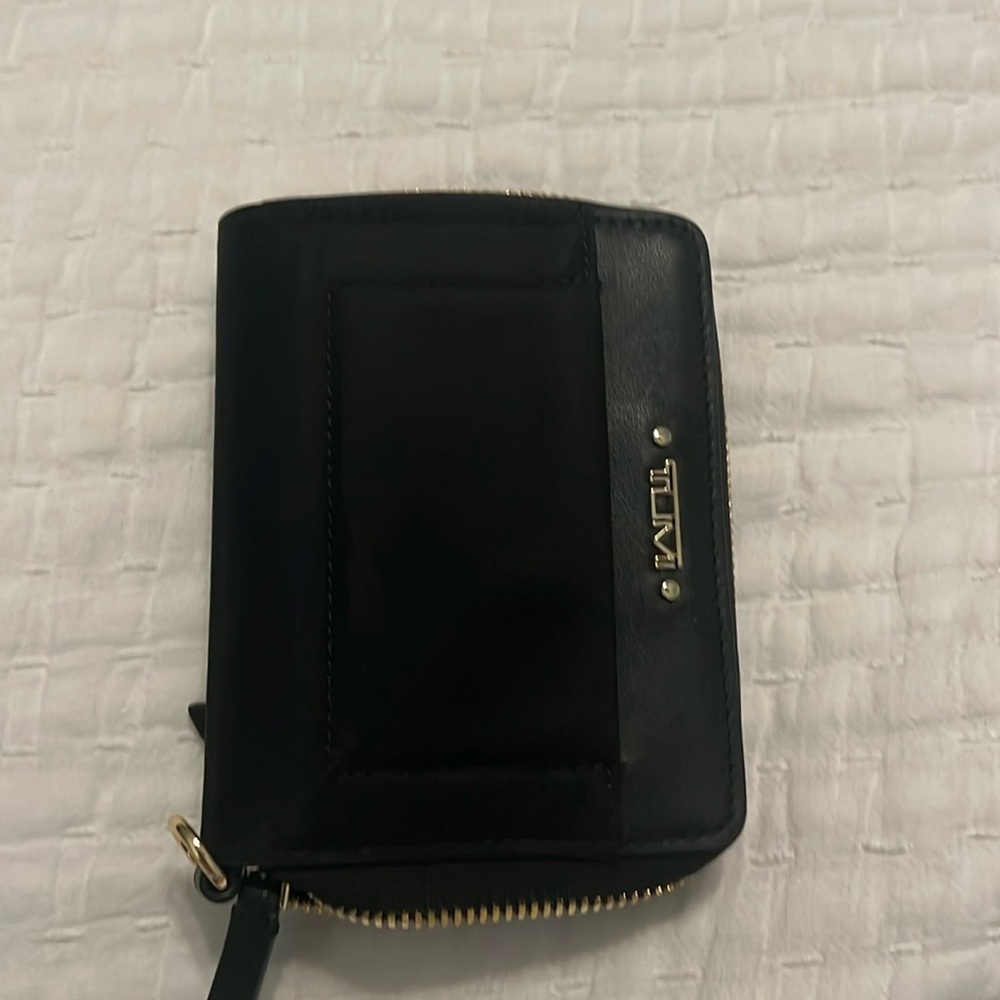 Tumi Tri Fold Zip Around Wallet